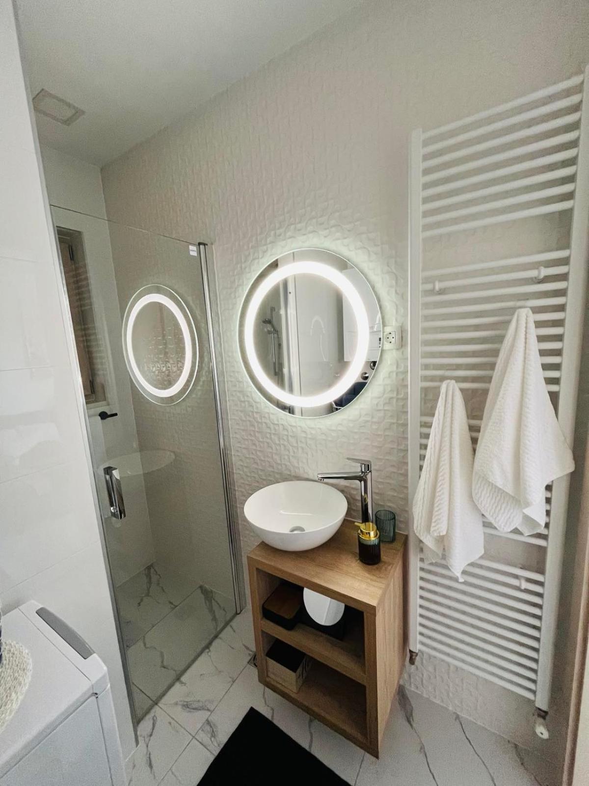 Apartman N&N コプリヴィニツァ エクステリア 写真
